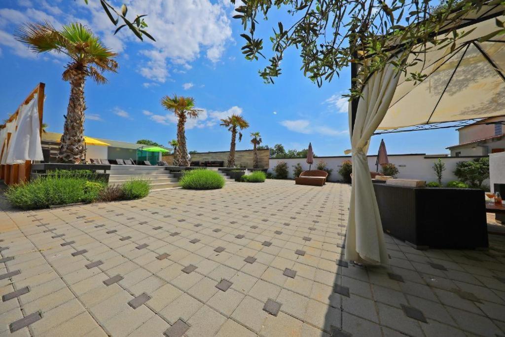 Villa Eni Bibinje Buitenkant foto